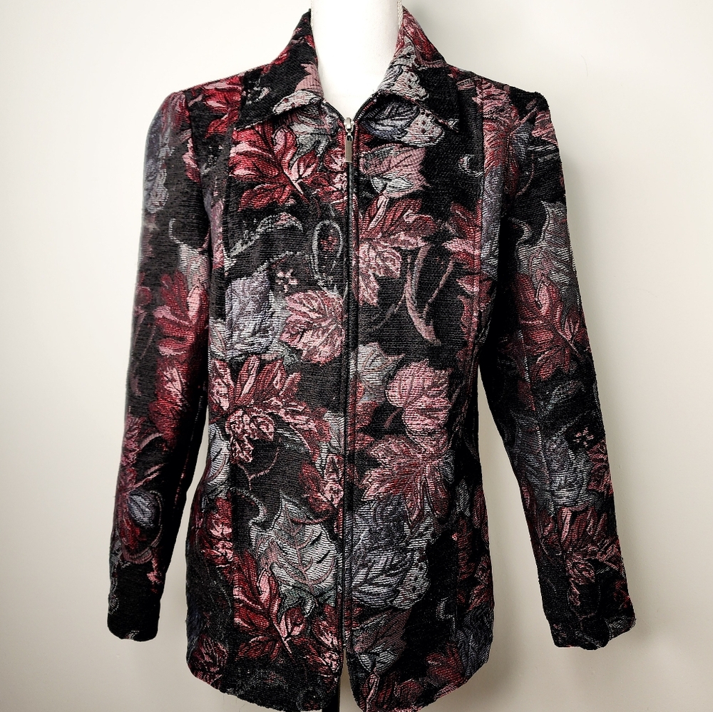 Bonworth tapestry floral zip up jacket‎